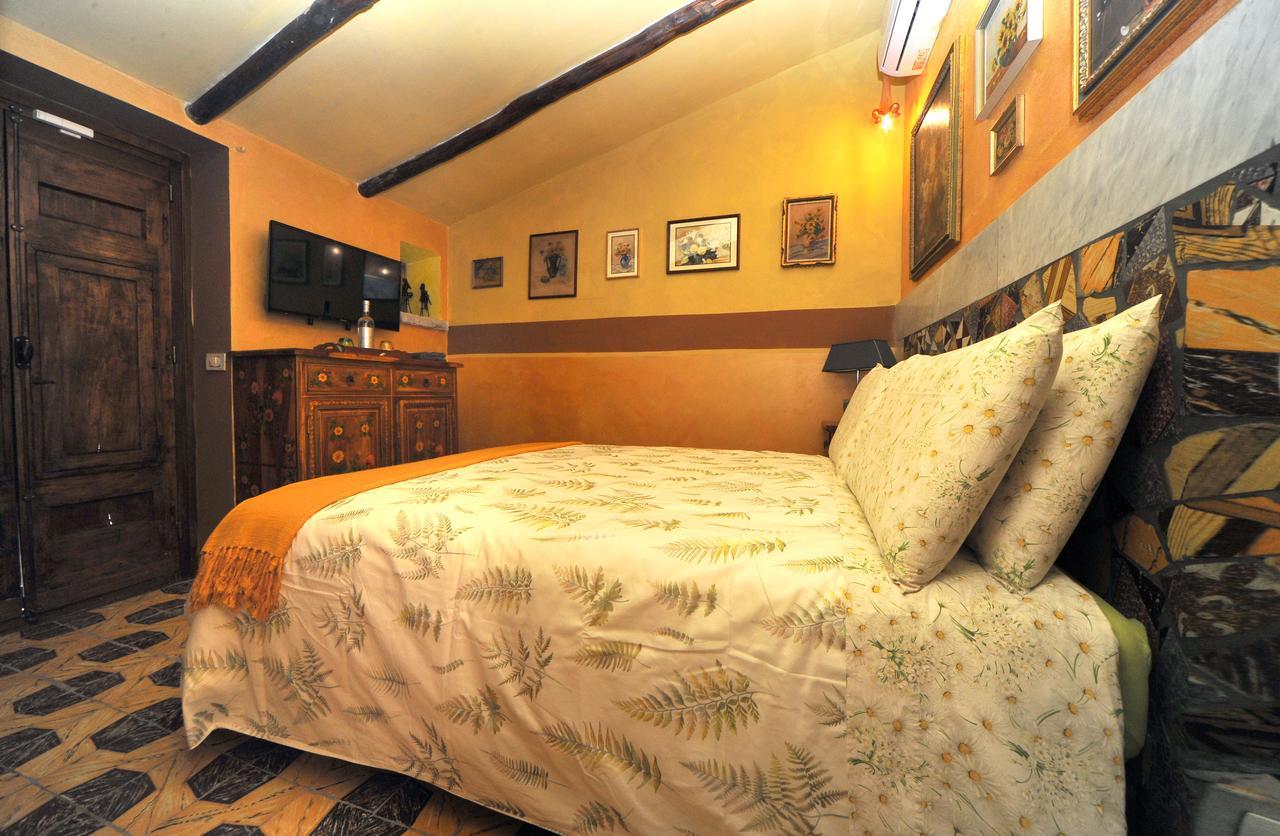 La Canonica Dei Fiori - Anna Fendi Country House Otel Ronciglione  Dış mekan fotoğraf