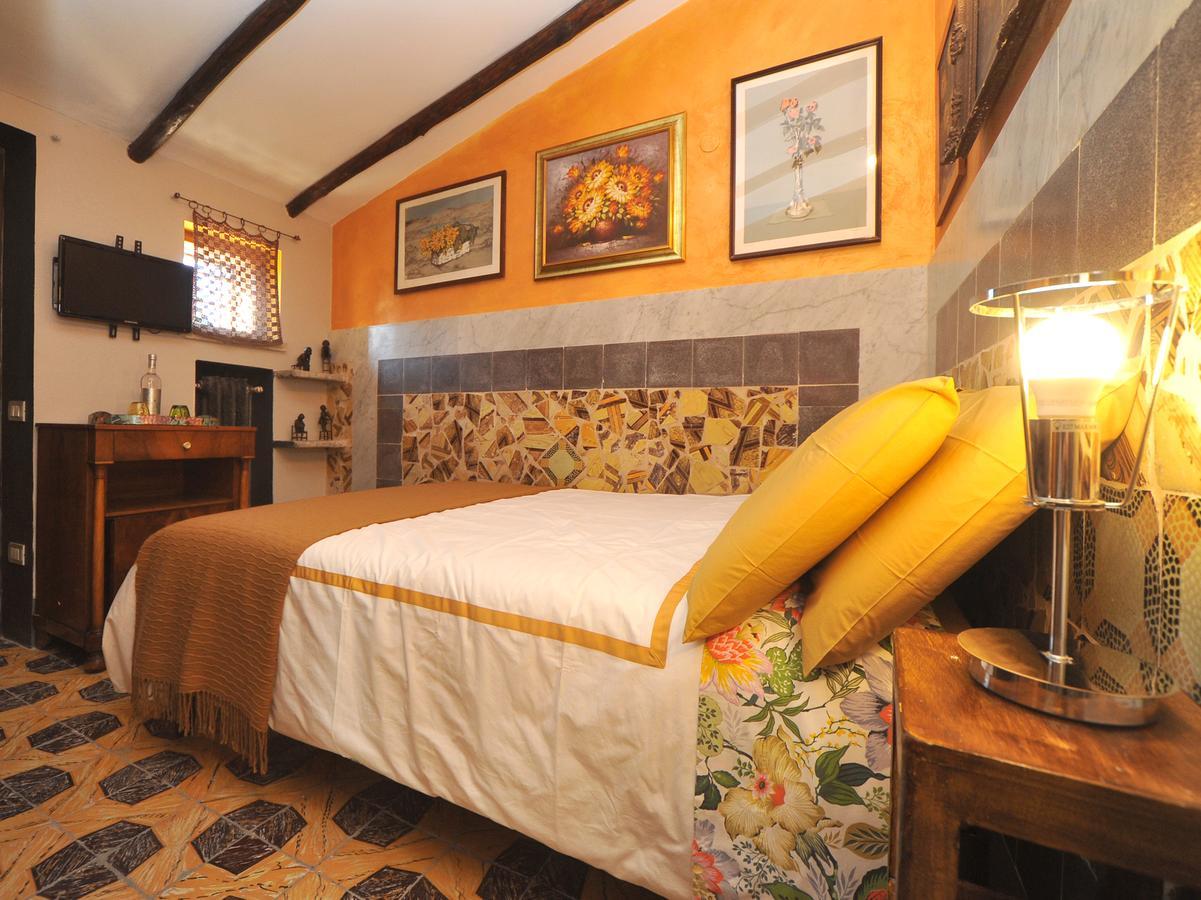 La Canonica Dei Fiori - Anna Fendi Country House Otel Ronciglione  Dış mekan fotoğraf